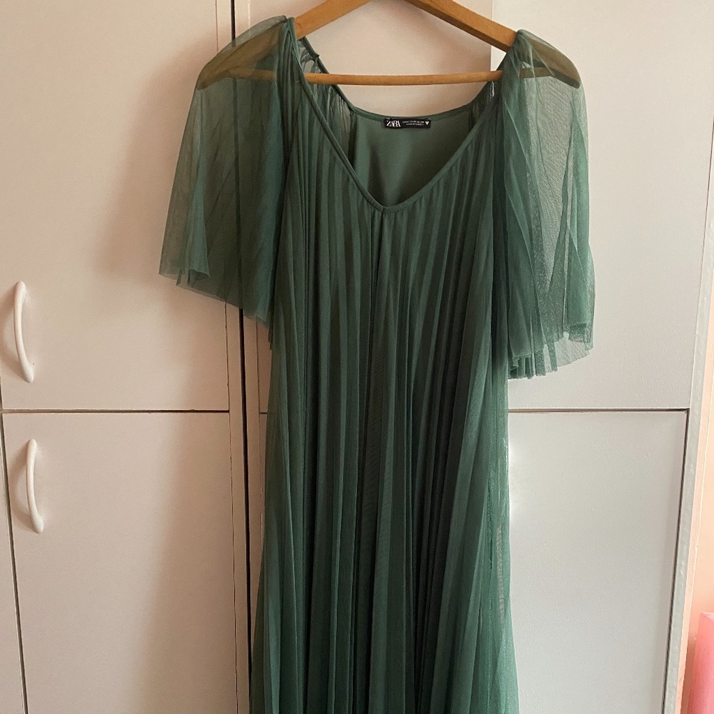 ZARA Green Pleated Tulle Dress
